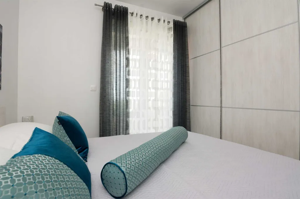 Pool & Sea-View Apartment in Vir (Up to 6)