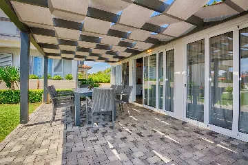 Pool & Sea-View Apartment in Vir (Up to 6)