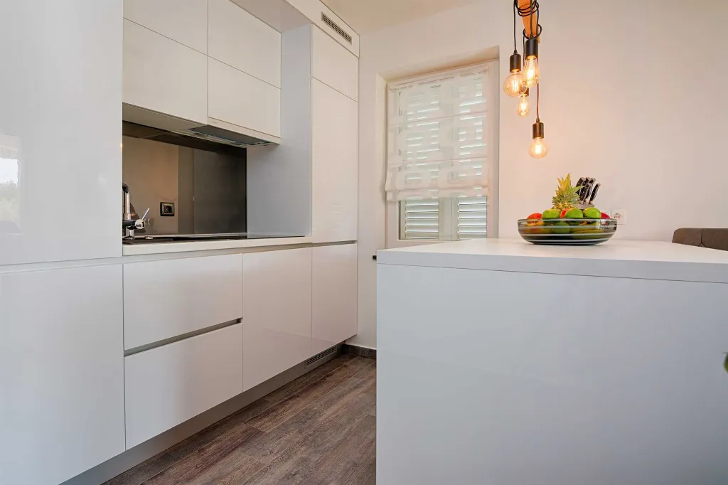 Apartment in Vir for 4 with Pool & Sea View