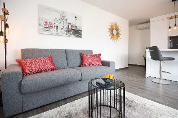 Vir Apartment for 4 with Pool and Sea View