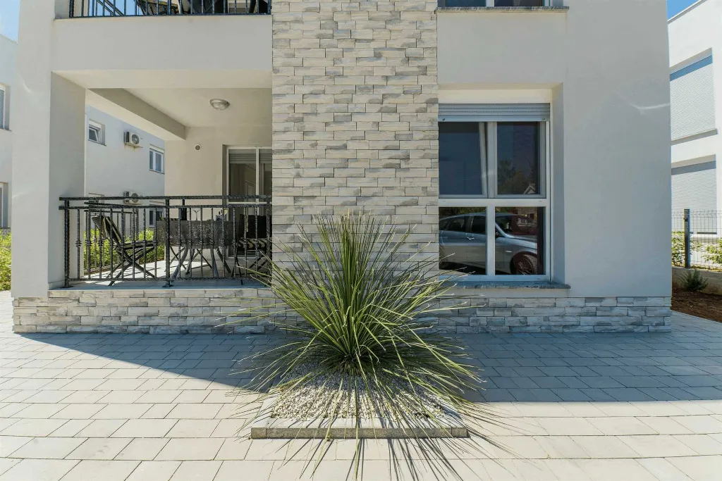 Vir Apartment for 4-6 Guests with 2 Bedrooms