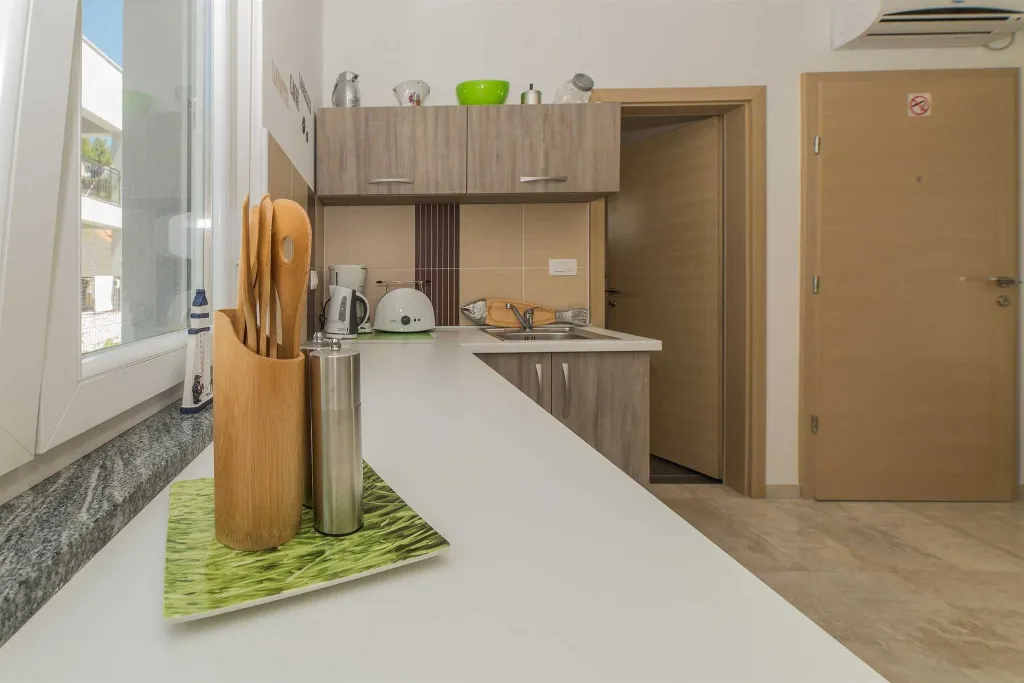 Vir Apartment for 4-6 Guests with 2 Bedrooms