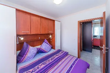 2-Bedroom Apartment for 4-5 in Vir