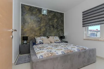 Beachfront Apartment in Vir for Up to 4 Guests