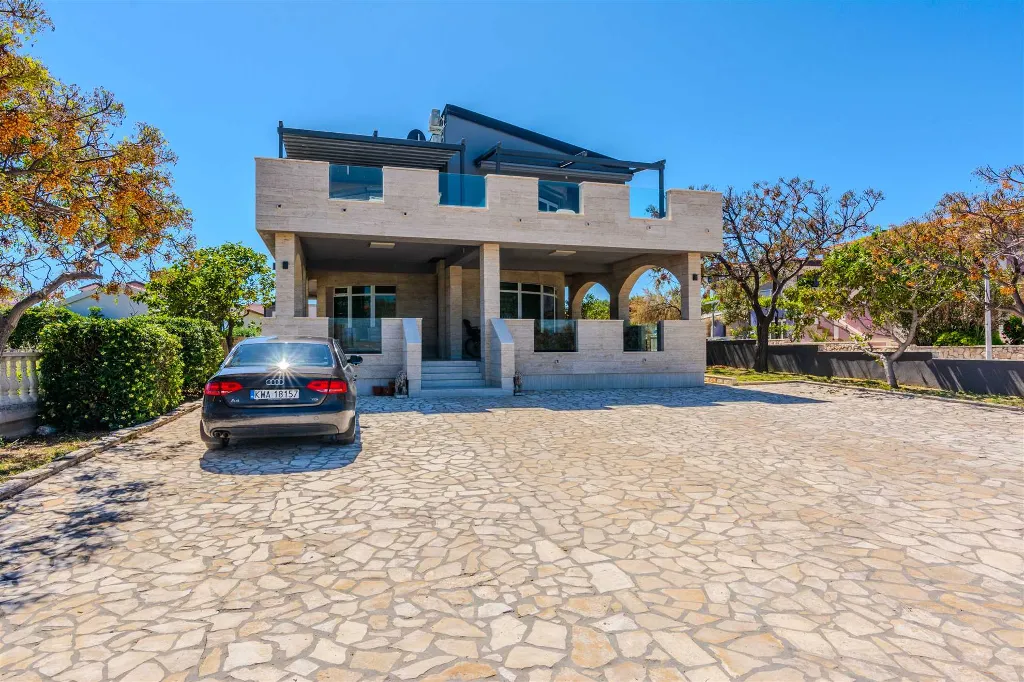 Beachfront Apartment in Vir for Up to 4 Guests