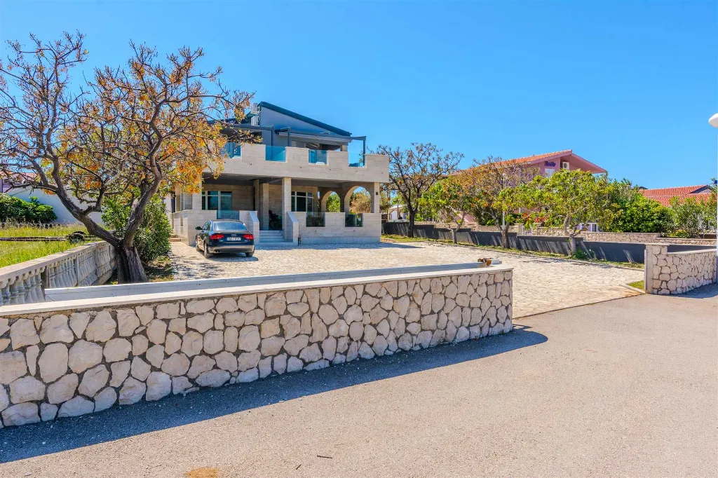 Beachfront Apartment in Vir for Up to 4 Guests