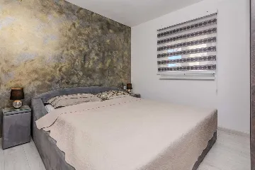 Apartment in Vir for 4-6 Guests, 30m to Beach