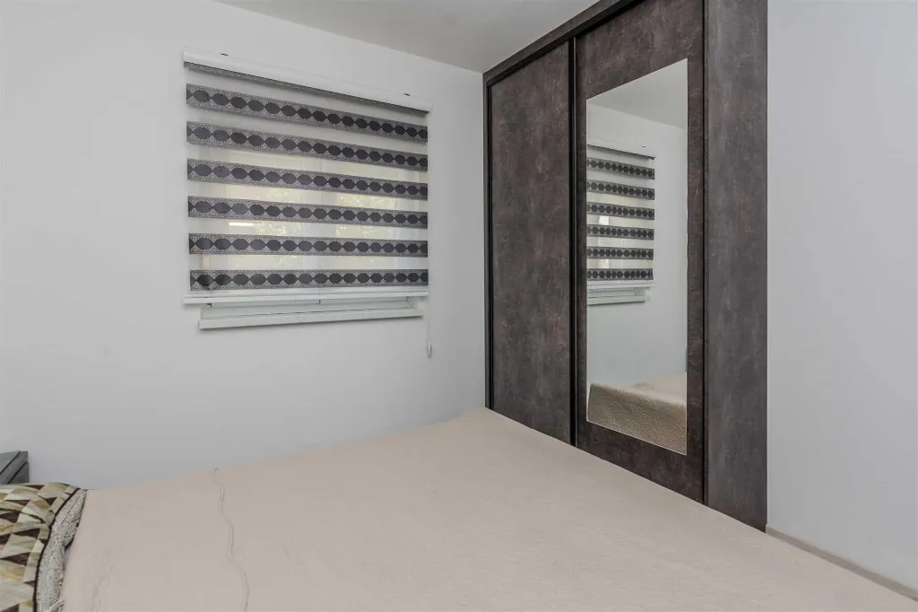 Apartment in Vir for 4-6 Guests, 30m to Beach
