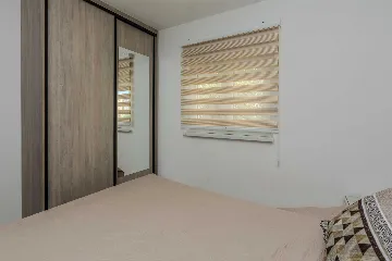 Apartment in Vir for 4-6 Guests, 30m to Beach