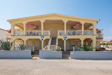 Studio Apartment in Vir for 2 Guests