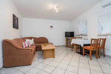 Two-Bedroom Apartment with Sea View in Vir