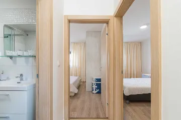 Vir 2-Bedroom Apartment for 4, Near Beach