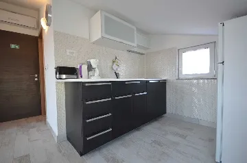 Apartment with Sea View in Vir for 2-4 Guests