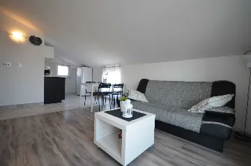 Apartment with Sea View in Vir for 2-4 Guests