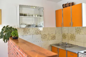 Apartment in Vir for 4–6 Guests