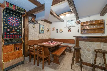 Vir Apartment for 2–4 Guests with Terrace