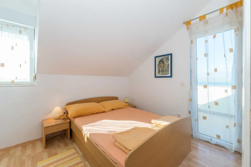 Apartment in Vir with Sea View Balcony