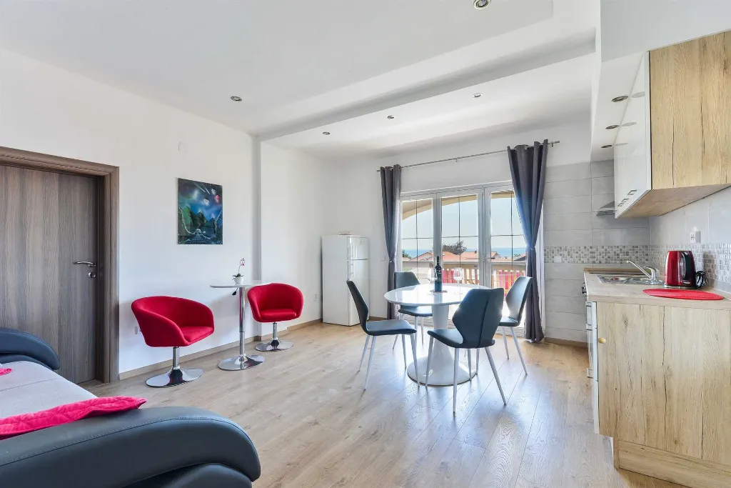 Studio in Vir with Sea View for 2–4 Guests