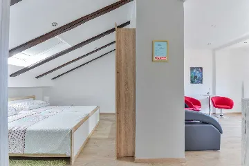 Studio in Vir with Sea View for 2–4 Guests