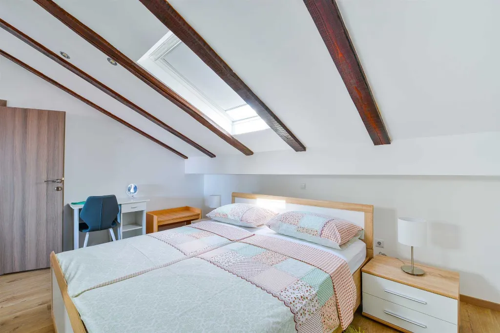 Studio in Vir with Sea View for 2–4 Guests