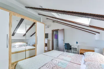 Studio in Vir with Sea View for 2–4 Guests