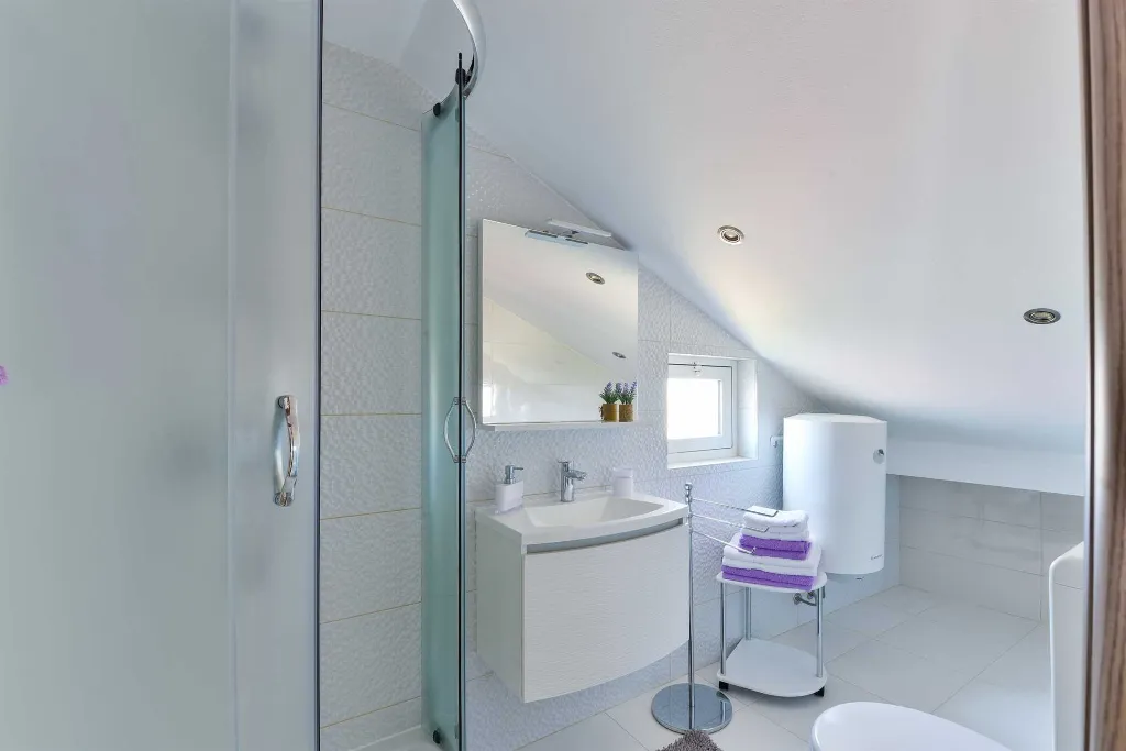 Studio in Vir with Sea View for 2–4 Guests