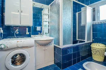 Beachfront Apartment with Sea-View Balcony in Vir