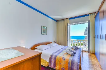 Sea-View Apartment in Vir for 2-4 Guests