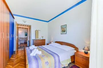 Sea-View Apartment in Vir for 2-4 Guests