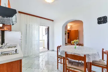 Sea-View Apartment in Vir for 2-4 Guests