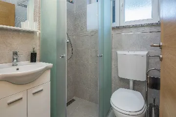 Sea-View Apartment in Vir for 2-4 Guests