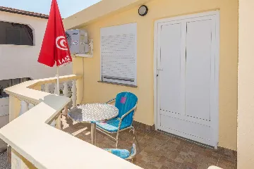 Studio in Vir for 2 with Sea View