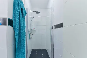 Vir 1-Bedroom Apartment with Sea-View Balcony