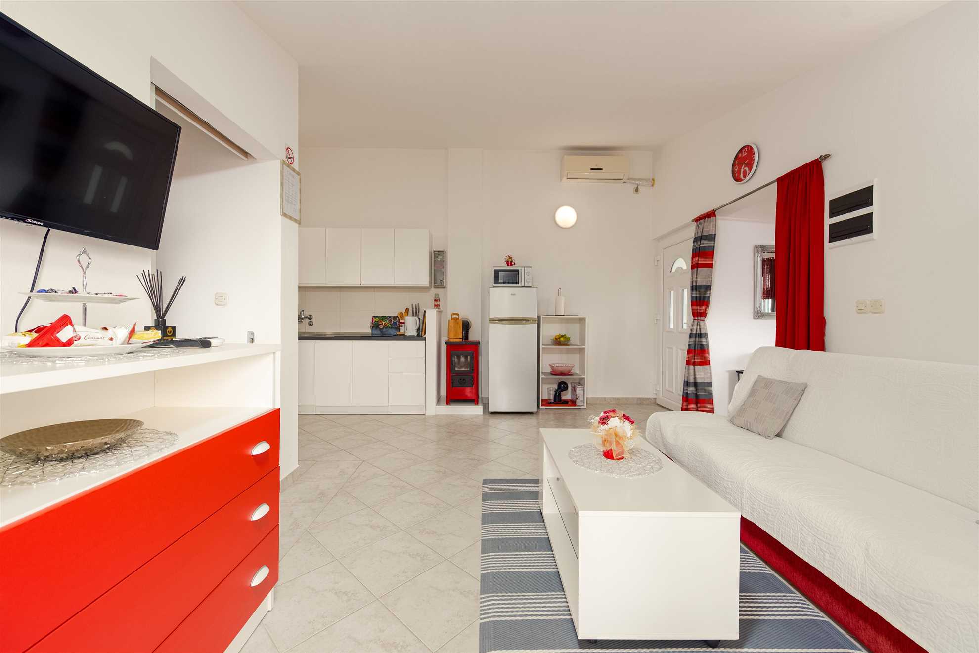 With air conditioning, Sat Tv and Wi-Fi | for 4 persons | quiet area