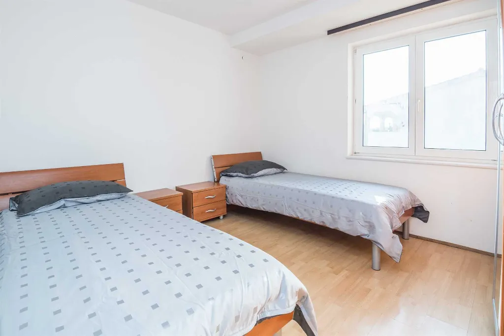 Sunny Retreat Apartment Vir