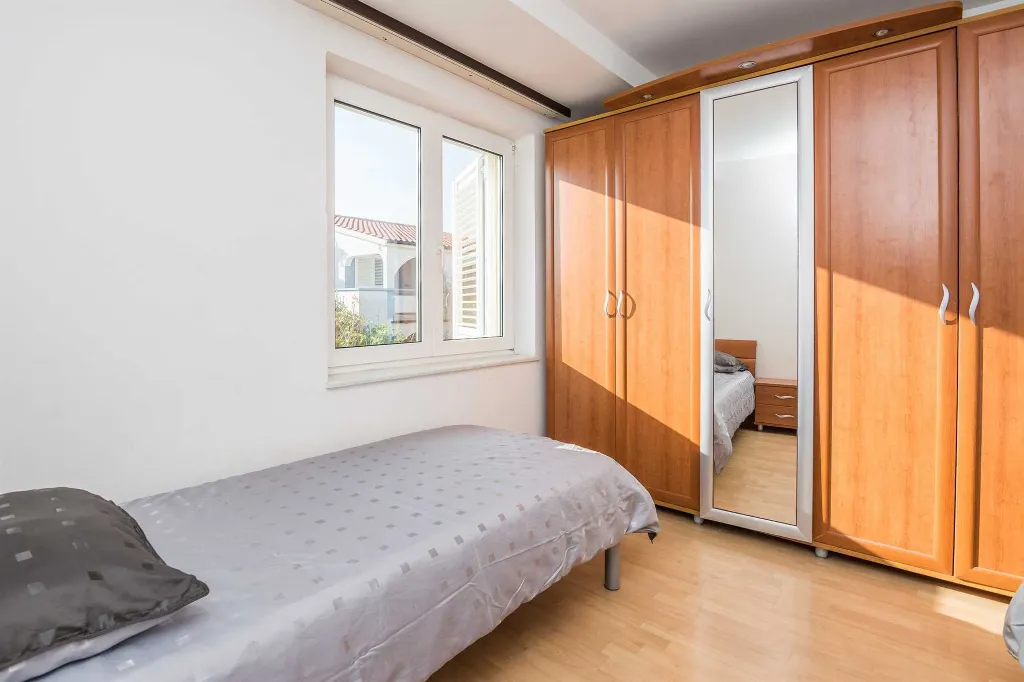 Sunny Retreat Apartment Vir