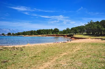 3-Bedroom Apartment in Vir for Up to 7 Guests