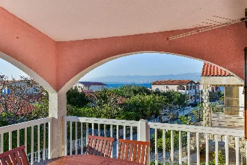 Apartment in Lučica, Vir for 4–6 Guests