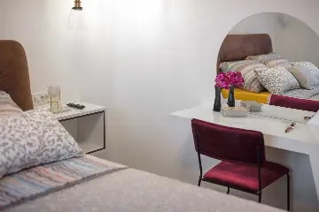 Pool, Jacuzzi & Sauna Villa in Vir (8–10)