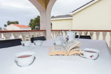 3-Bedroom Sea View Apartment in Vir