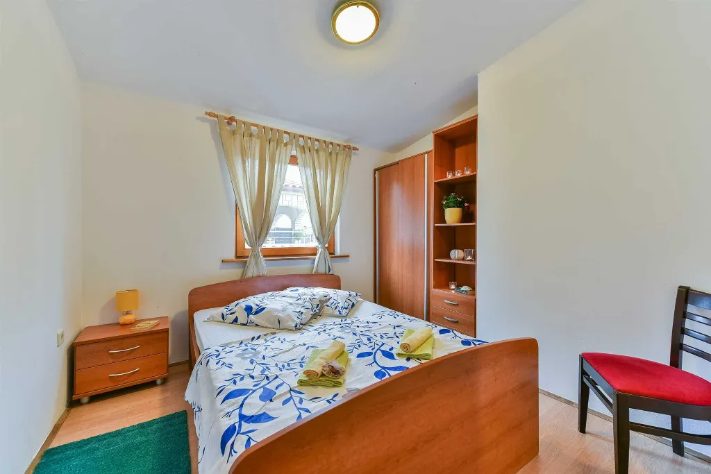 3-Bedroom Sea View Apartment in Vir
