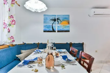 3-Bedroom Sea View Apartment in Vir