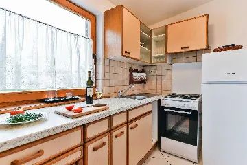 3-Bedroom Sea View Apartment in Vir