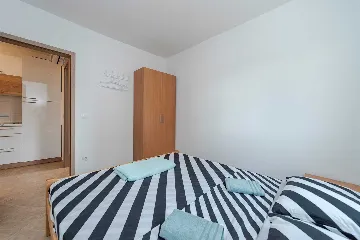 Apartment in Vir with Balcony