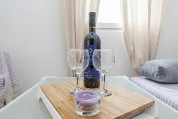 Apartment in Vir for 2-4 Guests near Luka Bay