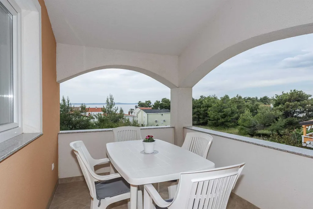 Apartment in Vir for 2-4 Guests near Luka Bay