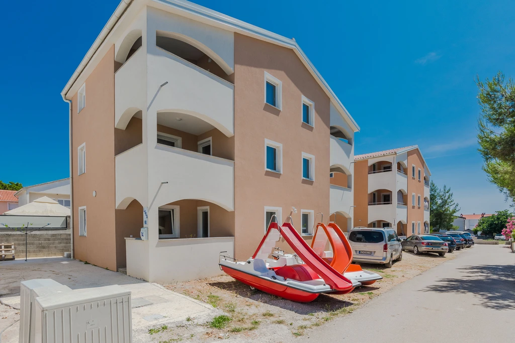 Apartment in Vir for 2-4 Guests near Luka Bay