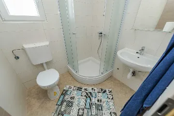 Vir Apartment for 4 Guests Near Luka Bay