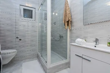 Apartment in Vir for 2–4 Guests near Pebble Beach