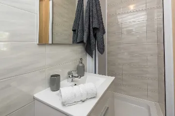 Studio for 2 in Vir – 250 m from Pebble Beach